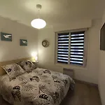 Joli Petit T2 Entre Port Et Vieille דירה