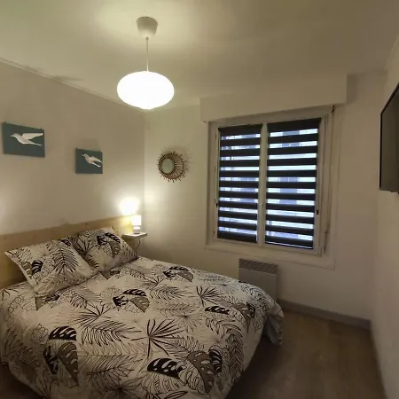 Joli Petit T2 Entre Port Et Vieille דירה